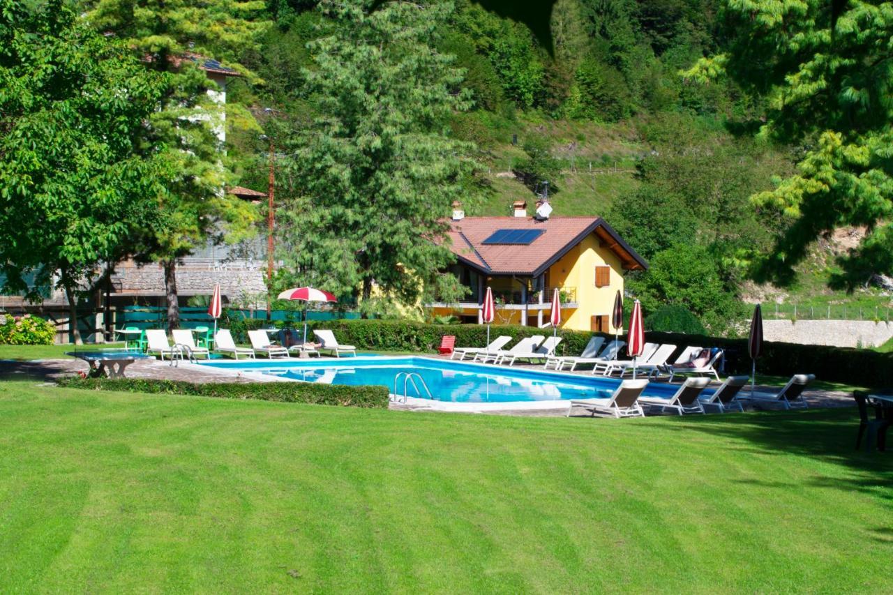 Club Hotel تينو المظهر الخارجي الصورة